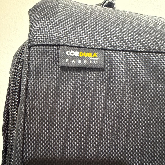 Strong Bag Helix Pro Elite 19” - Flight Crew Roller Bag - Picture 9 of 9